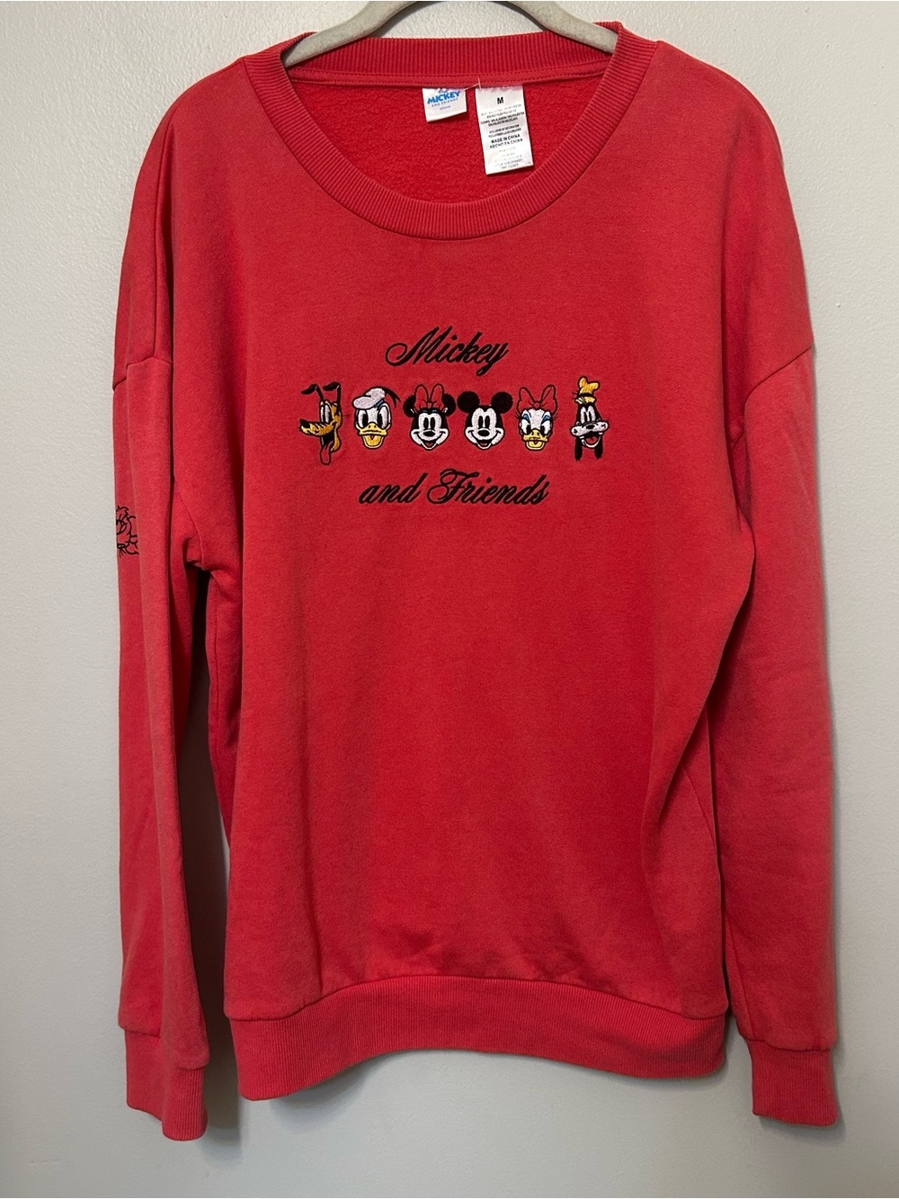 Disney Red‎ Sweatshirt Embroidered Mickey Mouse Women’s M Goofy Donald Goofy